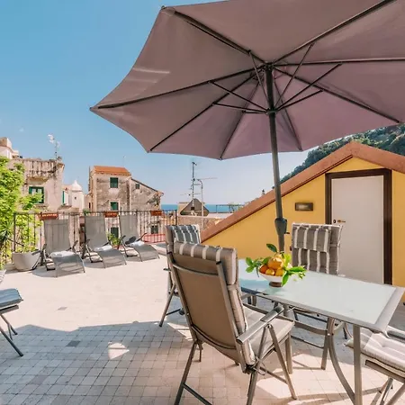 Appartamento Bouganville House